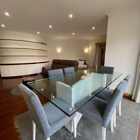 Tertulias Com As Ondas, T2 * Вила-ду-Конди